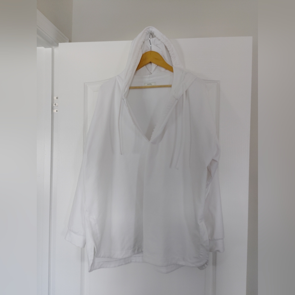NYDJ White Women's Hoodie Sweater